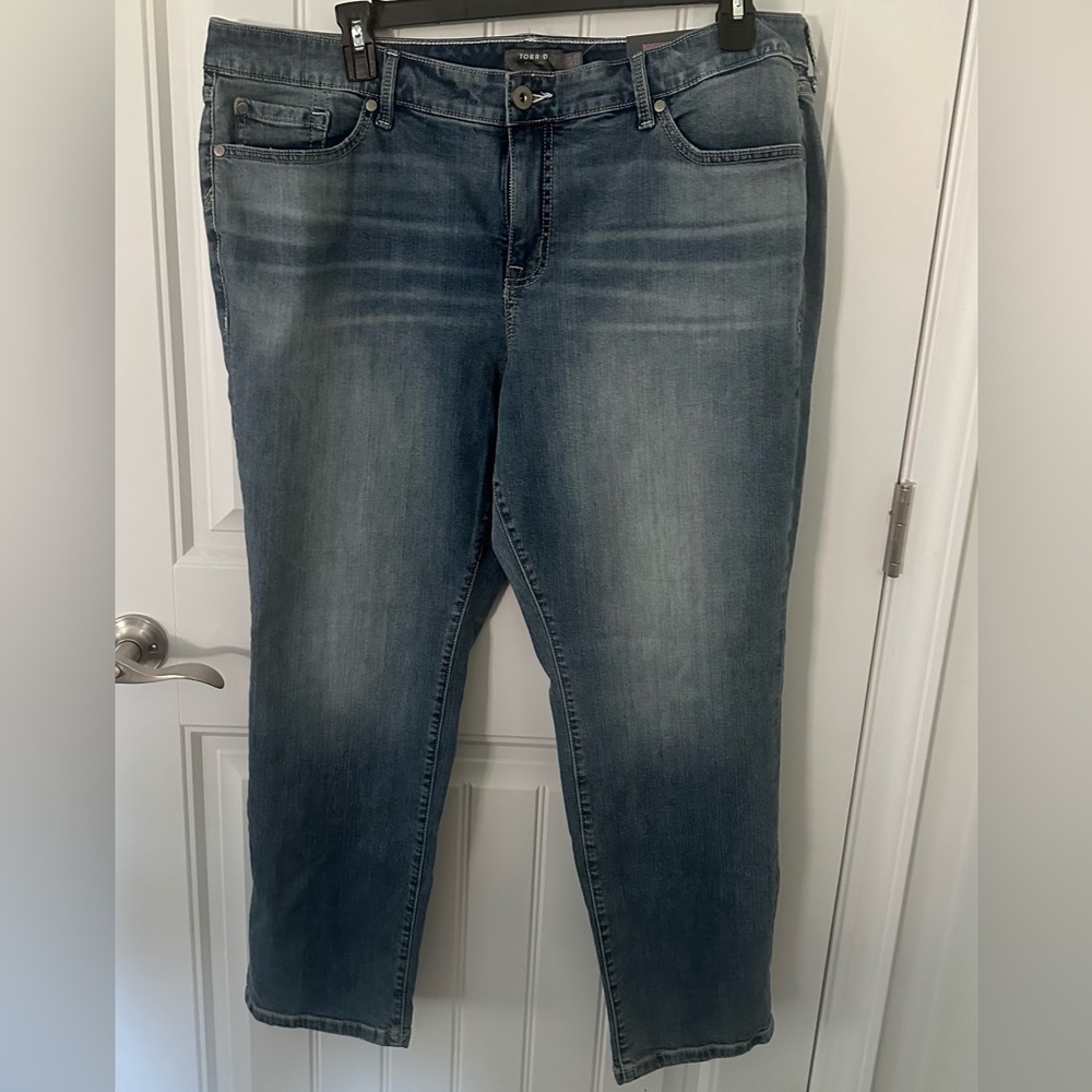 NWT Torrid Plus Size 20 Boyfriend Straight Jeans